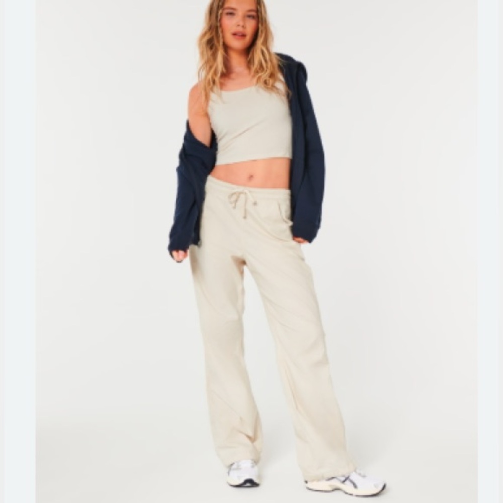 Hollister Women Grey Adjustable Rise Parachute Pants - XXS Short